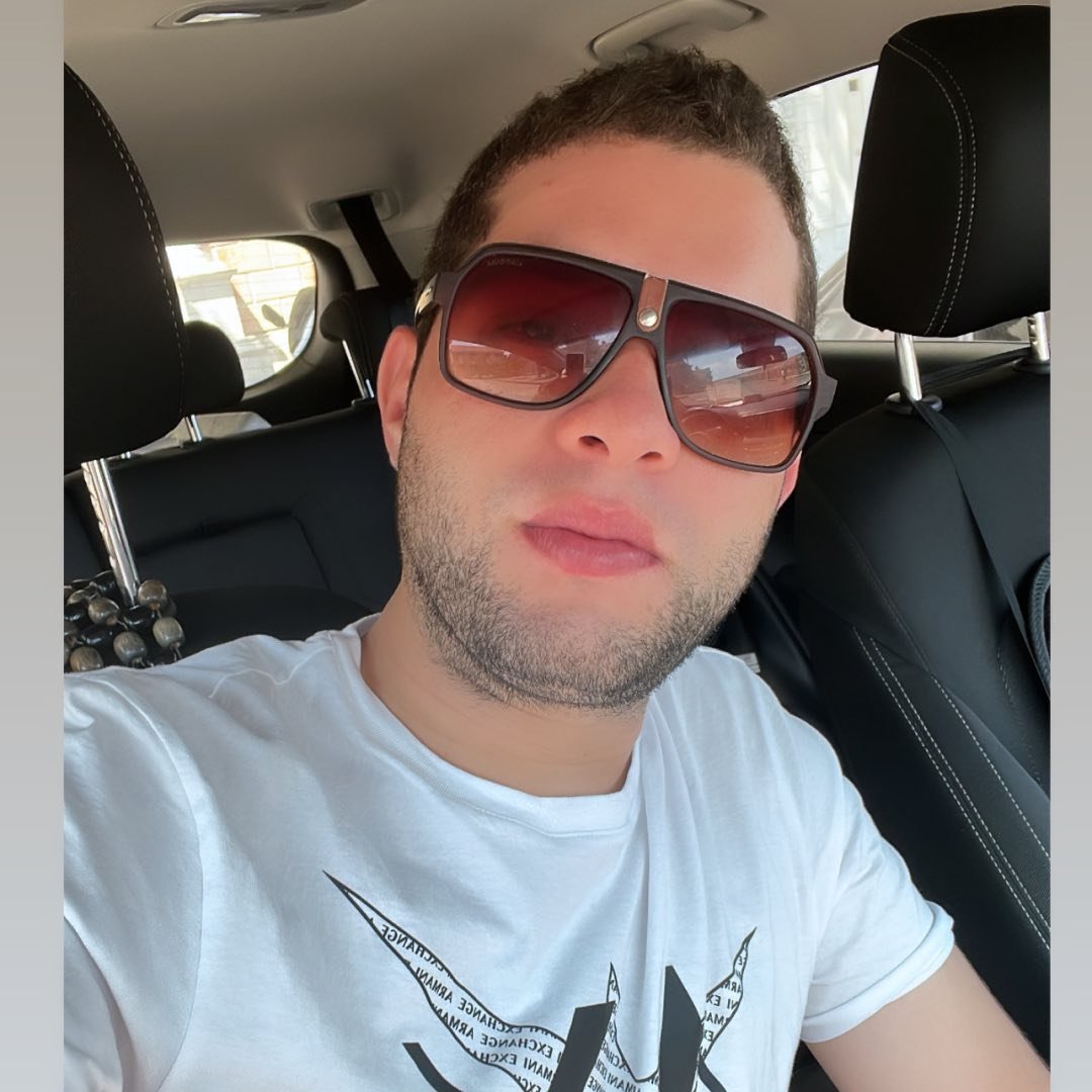<strong>Camilo R.</strong>