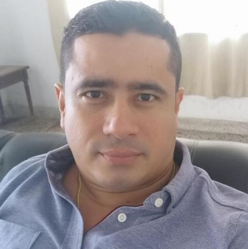 <strong>Carlos R. de Bogotá</strong>