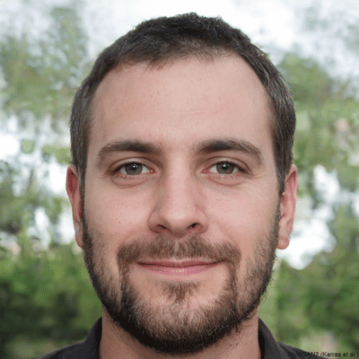 <em>Marlon Esteban</em>